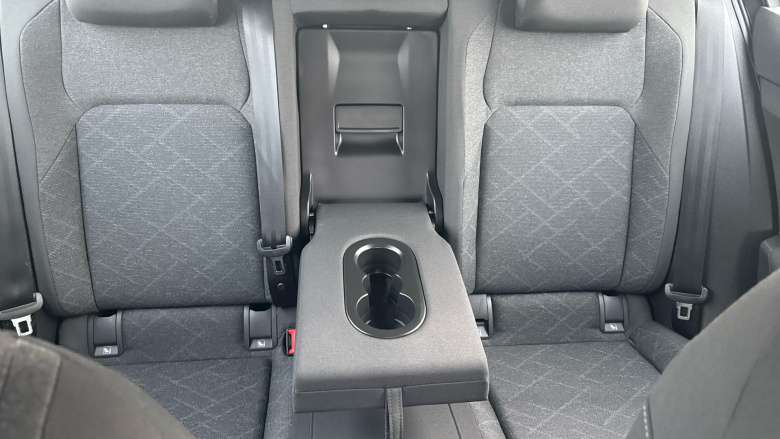 Volkswagen Golf 1.5 TSI Life 5dr Petrol Hatchback